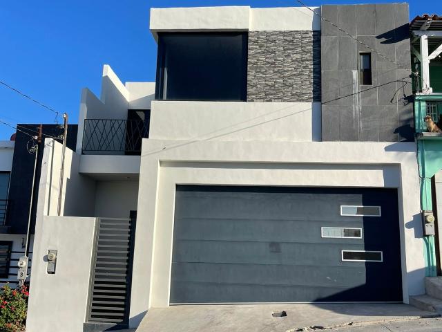 Casa en Renta Estrellas del Pacifico