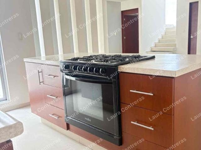 Casa en renta Fuentes De San Jose, Calle Ricardo Flores Magón Mz 018, La Concepción, Santa Cruz Otzacatipan, Estado De México, México