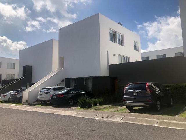 Casa en renta Flash Mirador, Fraccionamiento El Mirador, Altamira Residencial, El Marqués, Querétaro, 76246, Mex