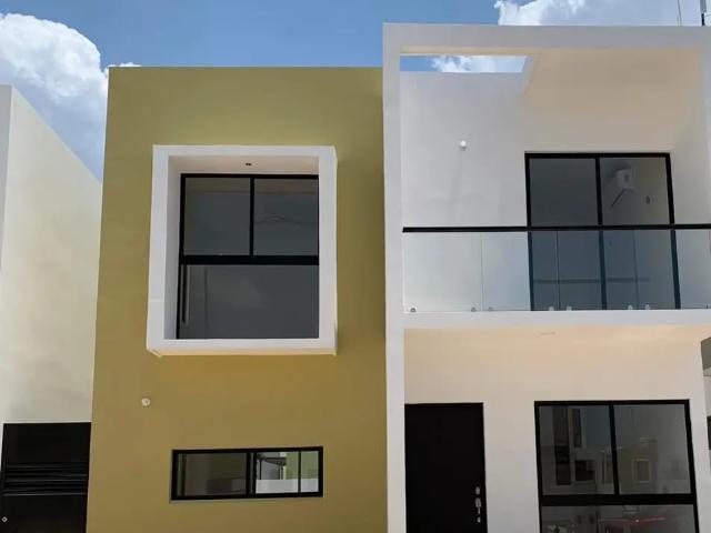 CASA EN RENTA, FLORESTA, MÉRIDA