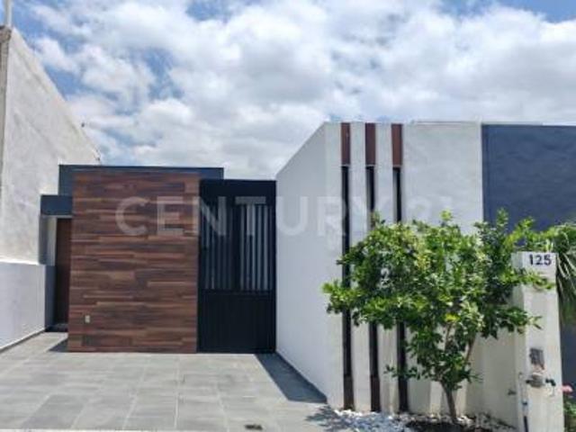 CASA EN RENTA FRACC. MAYORCA, LEON GTO