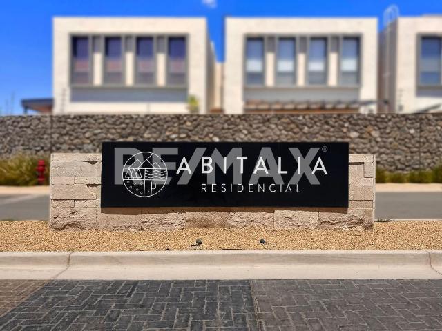 CASA EN RENTA FRACC. ABITALIA RESIDENCIAL