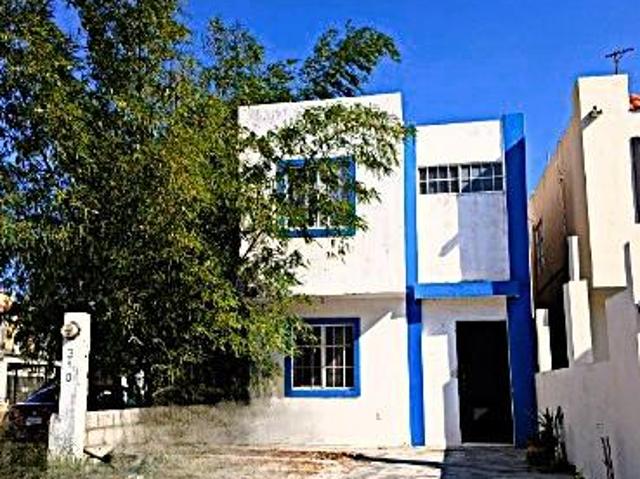 Casa en Renta Fracc. Arecas en Altamira