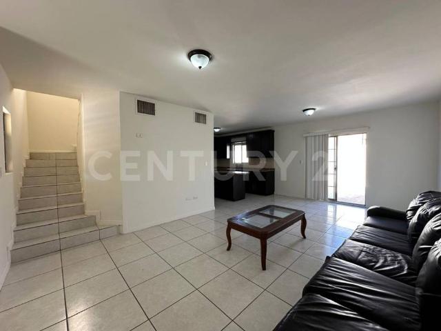 Casa en Renta Fracc. Baleares Las Sendas, Chihuahua