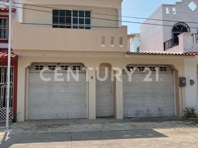 CASA EN RENTA, FRACC. SAN JORGE, PERIFÉRICO VILLAHERMOSA, TABASCO