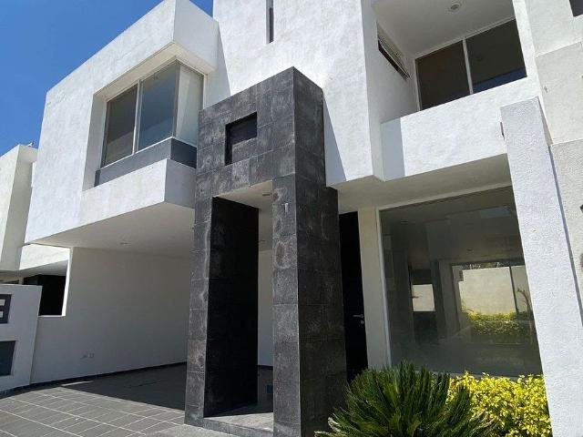 Casa en renta Fracc. Santo Domingo