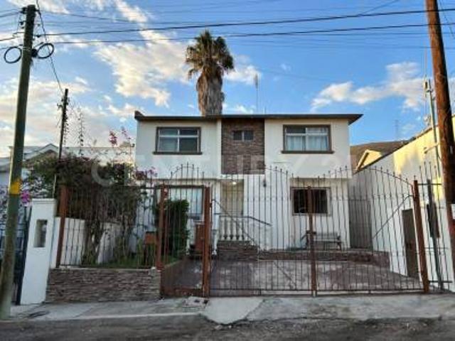 CASA EN RENTA, FRACC. VALLE DORADO, ENSENADA, BAJA CALIFORNIA