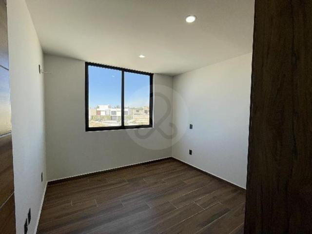 CASA EN RENTA FRACCIONAMIENTO ALVA RESIDENCIAL ZAPOPAN
