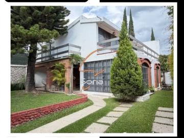 CASA EN RENTA FRACCIONAMIENTO BRISAS DE CUAUTLA MOR