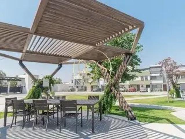 CASA EN RENTA FRACCIONAMIENTO CIVITAL CELAYA