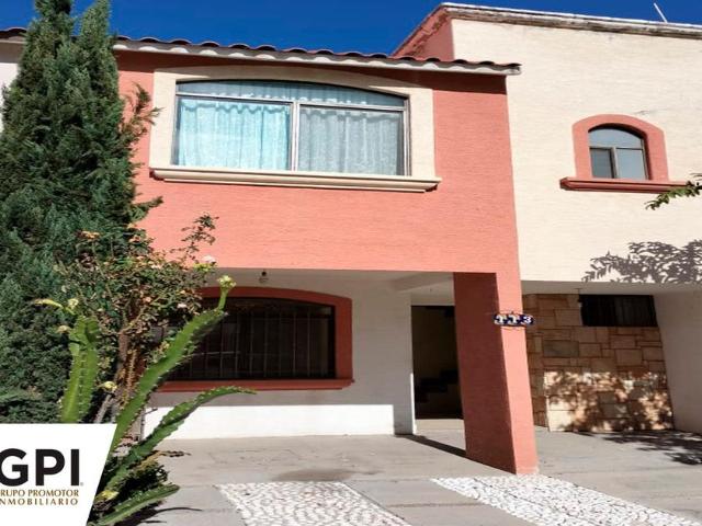 Casa en renta Fraccionamiento Cumbres De La Pradera, León