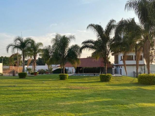 Casa en renta Fraccionamiento El Tezcal, Tehuixtlera, Cocoyoc, Morelos, México