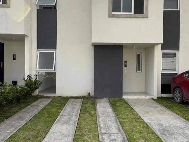 Casa en renta Fraccionamiento Hacienda De Las Fuentes, Estado De México, México