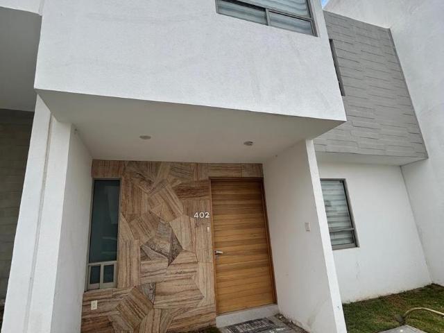 Casa en renta fraccionamiento La Reserva