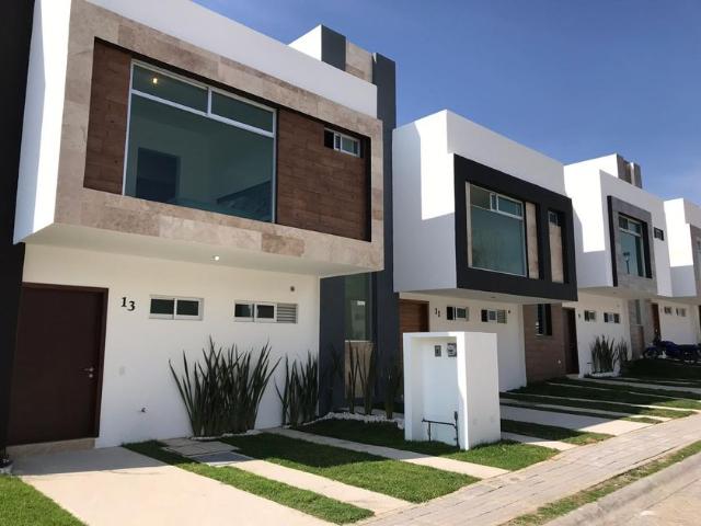 Casa en renta Fraccionamiento Lomas De Angelópolis, San Andrés Cholula