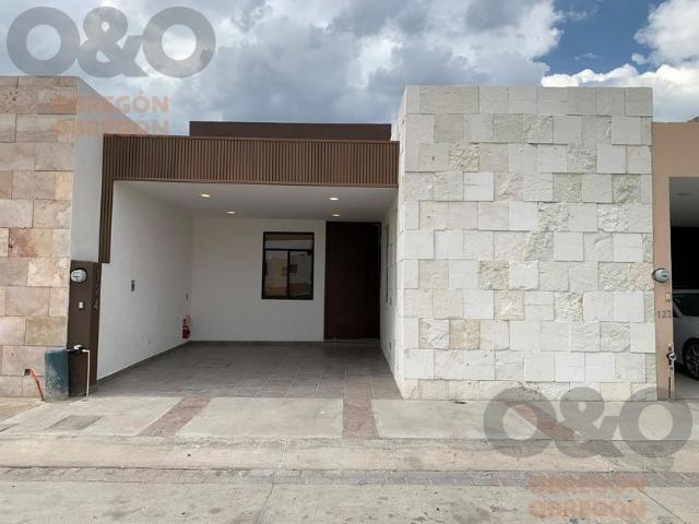 Casa en renta Fraccionamiento Parque Ecológico Santa Lucía, León