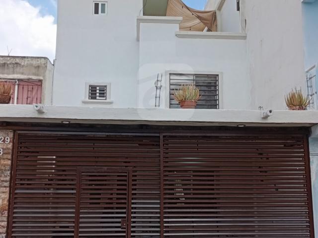 CASA EN RENTA FRACCIONAMIENTO POMOCA