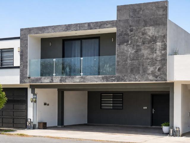 Casa en Renta | Fraccionamiento Privado sobre Av. Concordia | Apodaca
