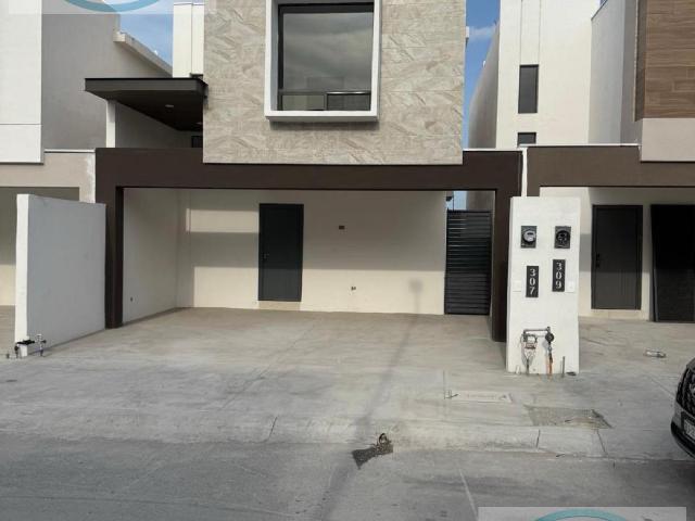 CASA EN RENTA FRACCIONAMIENTO PUERTA JARDIN APODACA