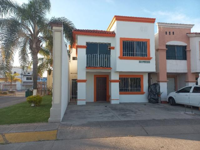 Casa en renta Fraccionamiento Rincón De Los Arcos, Irapuato, Guanajuato