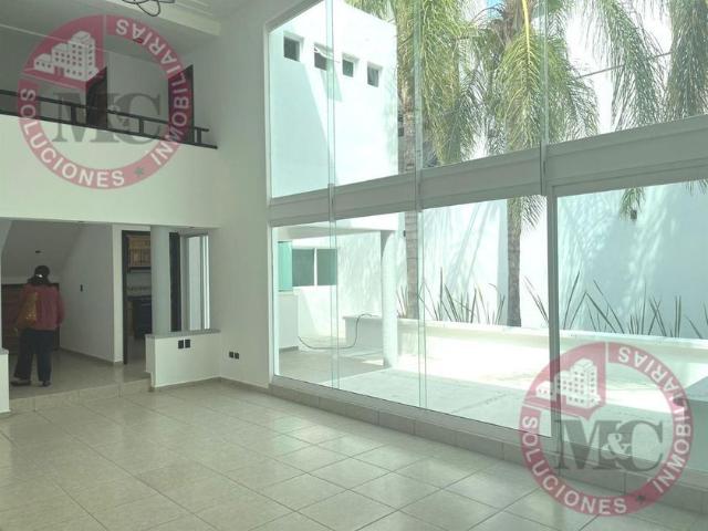 Casa en renta Fraccionamiento Rinconada Maravillas, Jesús María, Aguascalientes