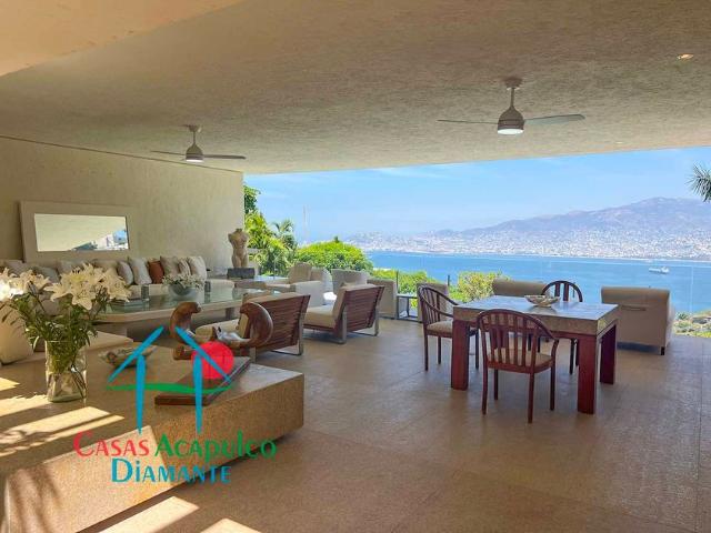 Casa en renta Glorieta Baja, Las Brisas, 39888 Acapulco, Gro México