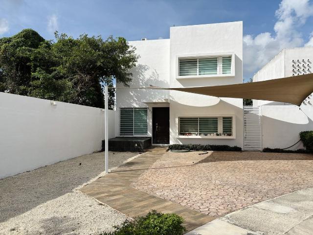Casa en Renta, Gran Santa Fe, al norte de Mérida, 3 habits, equipada