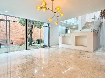 Casa en renta, Hacienda de las Palmas Espaciosa / Buena ubicación