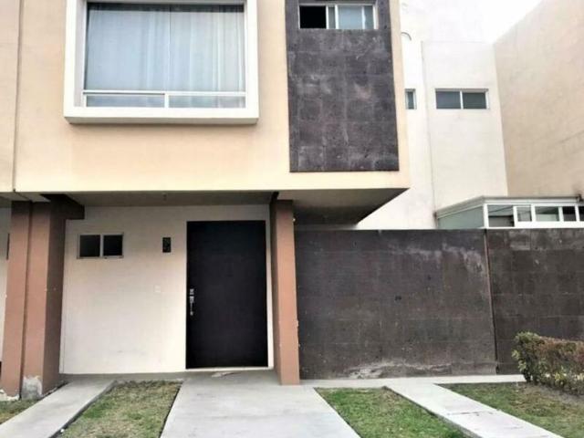 Casa en renta Hacienda Del Valle Ii, Toluca