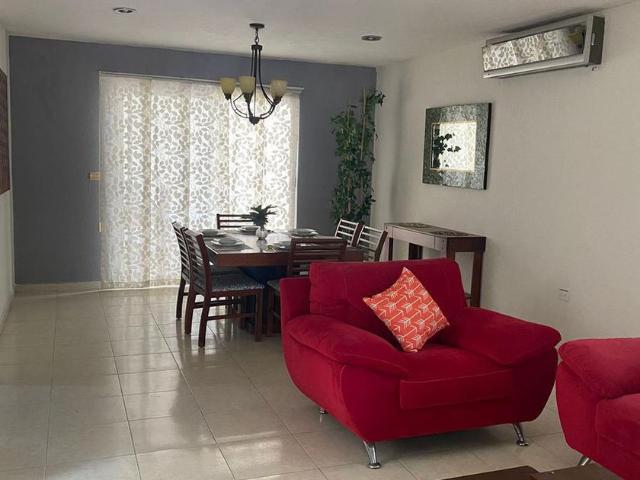 Casa en renta Ixtacomitan 1a Sección, Villahermosa, Tabasco