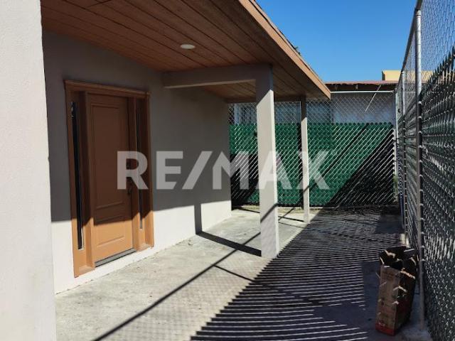 Casa en Renta – Ideal para Consultorio u Oficinas Zona Centro