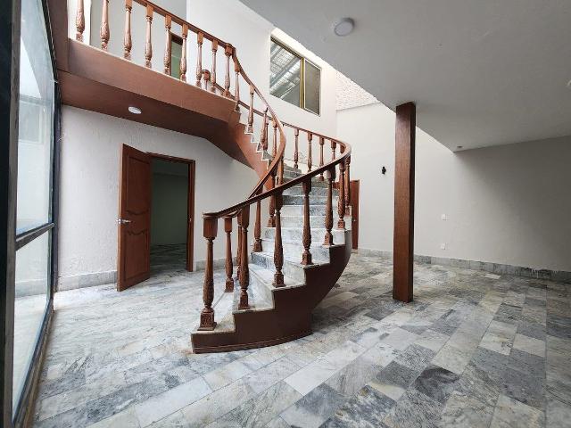 Casa en renta ideal para oficinas