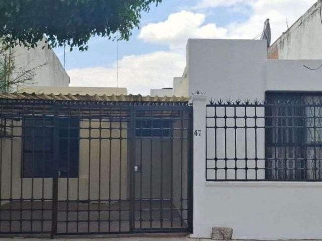 Casa en renta Igareda, Ensueño, Delegación Felipe Carrillo Puerto, Santiago De Querétaro, Municipio De Querétaro, Querétaro, 76178, México