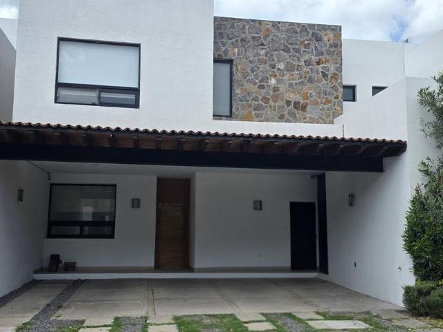 Casa en renta Jurica Acueducto, Municipio De Querétaro