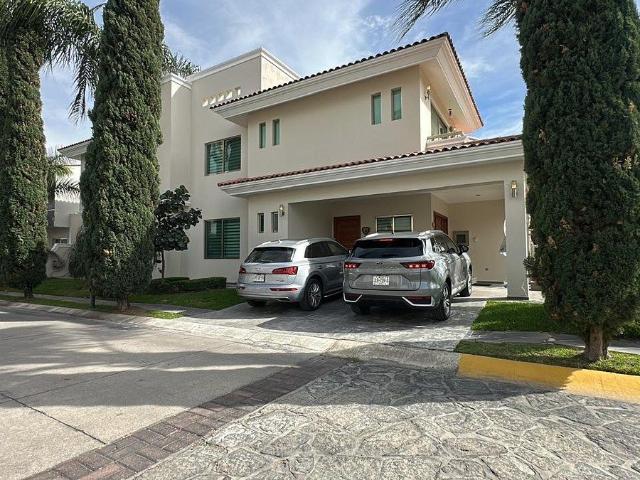 Casa en Renta Jardín Real Coto 10, Zapopan, Jalisco