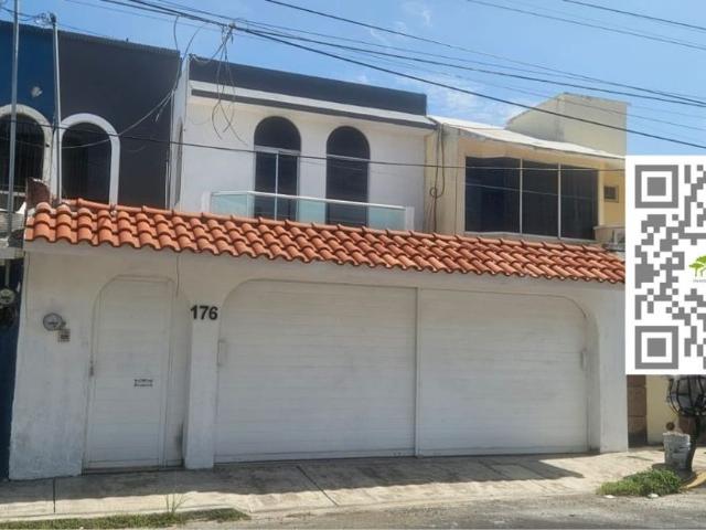 Casa en renta Jardines De Mocambo, Veracruz, México