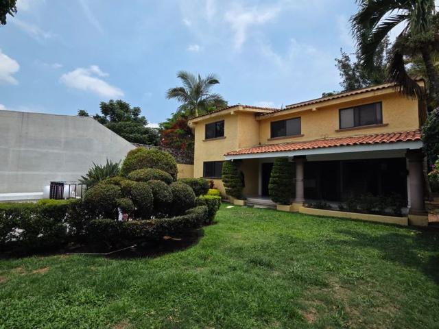 Casa en renta Jardines De Acapatzingo, Cuernavaca, Morelos