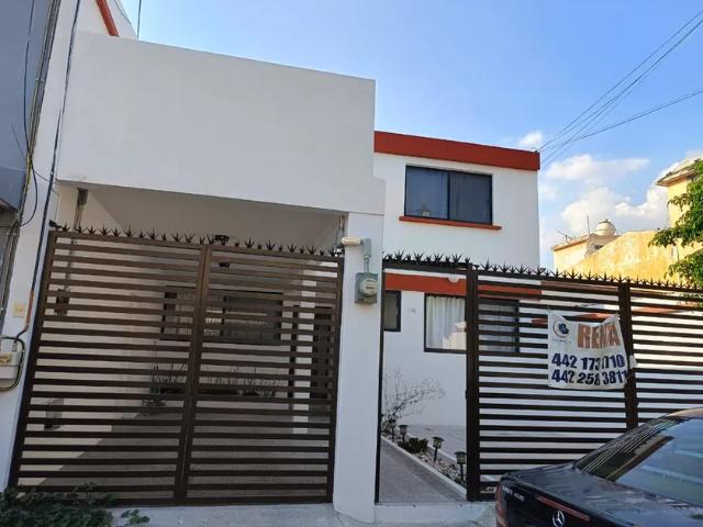 Casa en renta Jardines De La Hacienda, Santiago De Querétaro, Querétaro, México