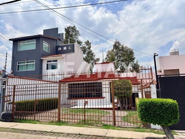 Casa en renta Jardines de Satélite,Naucalpan Edo Méx