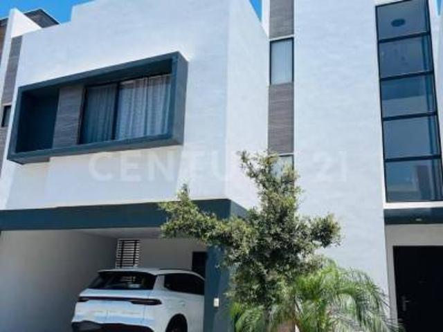 CASA EN RENTA, KATAVIA RESIDENCIAL APODACA, NL AMUEBLADA