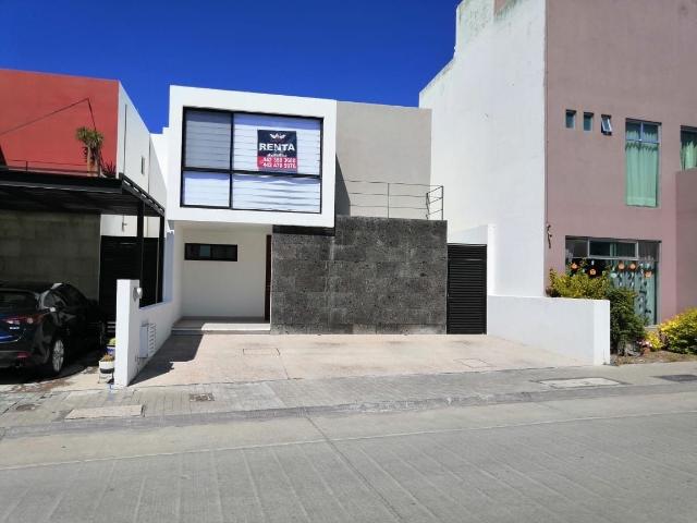 Casa en Renta Lucepolis en Milenio III Queretaro