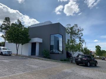 Casa en renta La Calera, Puebla, Municipio De Puebla