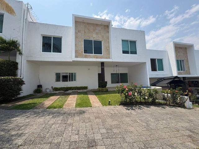 Casa en renta La Cañada, Cuernavaca, Morelos