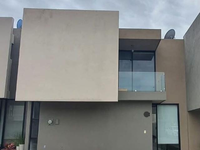 Casa en renta La Finura, Calle Peña De Bernal 1364, El Refugio Residencial, Querétaro, 76146, Mex