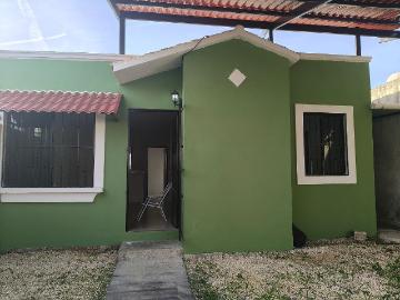 Casa en renta La Joya Opichen