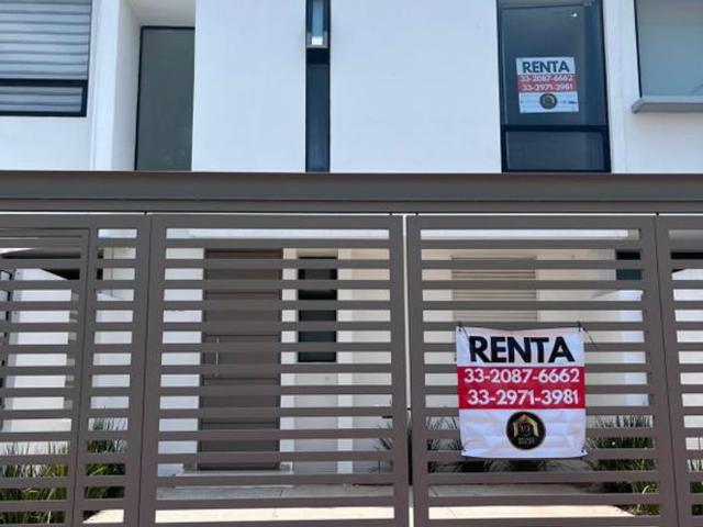 Casa en renta La Venta Del Astillero, Zapopan, Jalisco