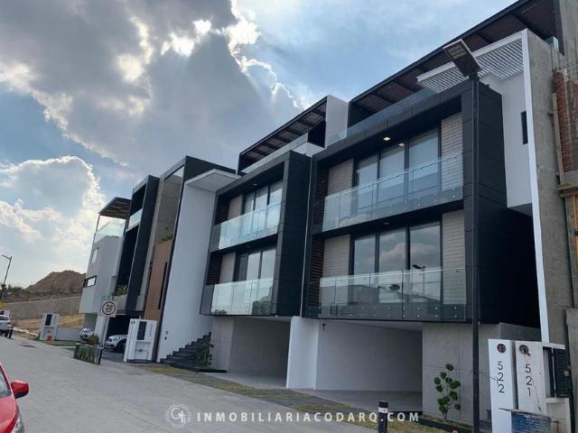 Casa en renta Lago Garda, Lago Esmeralda, Ciudad López Mateos, Atizapán De Zaragoza, Estado De México, 52973, México