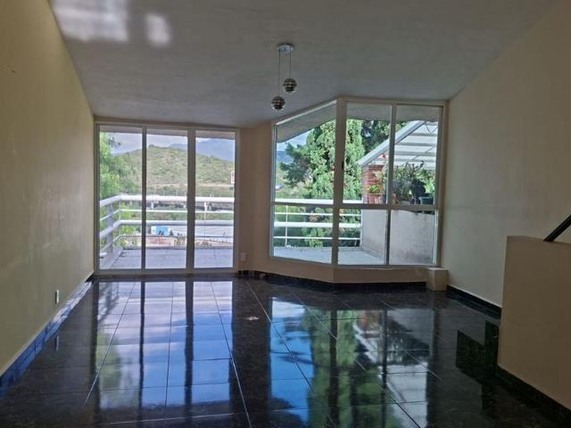 Casa en renta Letoile 32, Mz 013, Habitacional Lomas Boulevares, Tlalnepantla De Baz, Estado De México, México