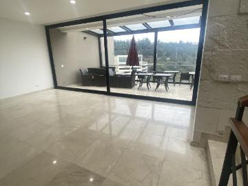 CASA EN RENTA LOMAS COUNTRY CLUB