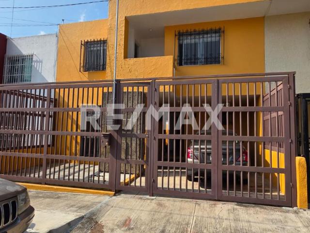 CASA EN RENTA LOMAS DE ATEMAJAC